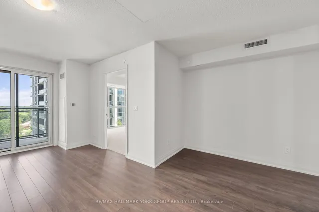 Additional image 13 of 20 Meadowglen Pl Unit 903