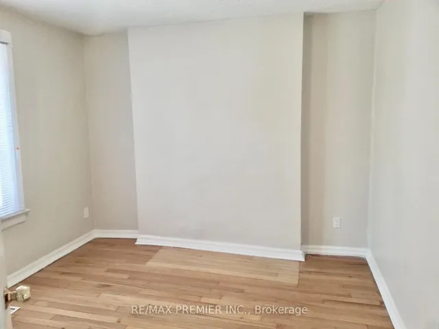 Additional image 13 of 34 McFarland Ave