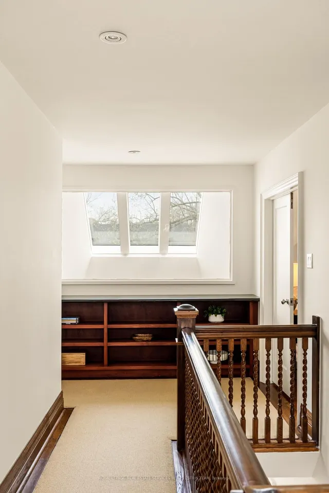 Additional image 34 of 19 Whitney Ave