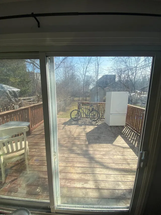 Additional image 37 of 257 Morgan Ave