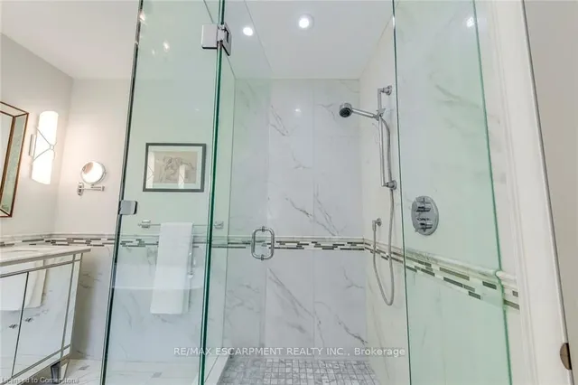 Additional image 23 of 4306 Lakeshore Rd