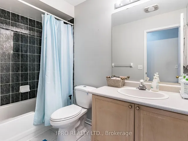 Additional image 44 of 833 Scollard Crt Unit 107