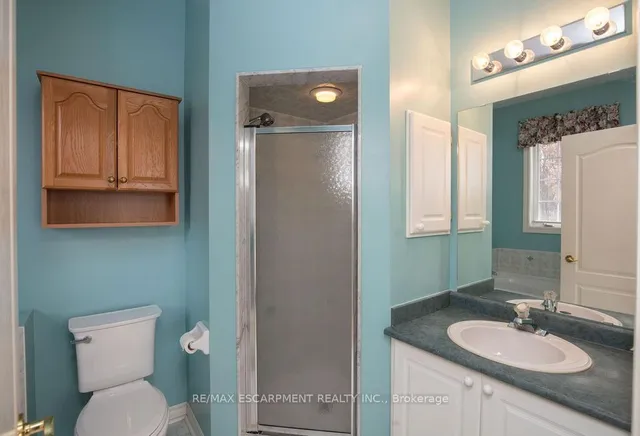 Additional image 34 of 91 Silverbirch Blvd