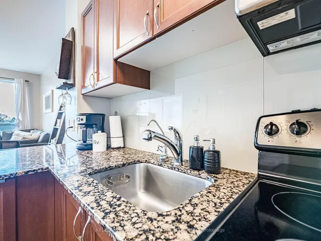 Additional image 19 of 3865 Lake Shore Blvd Unit 401