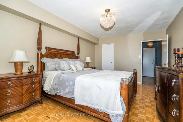 Additional image 12 of 85 Emmett Ave Unit 1908