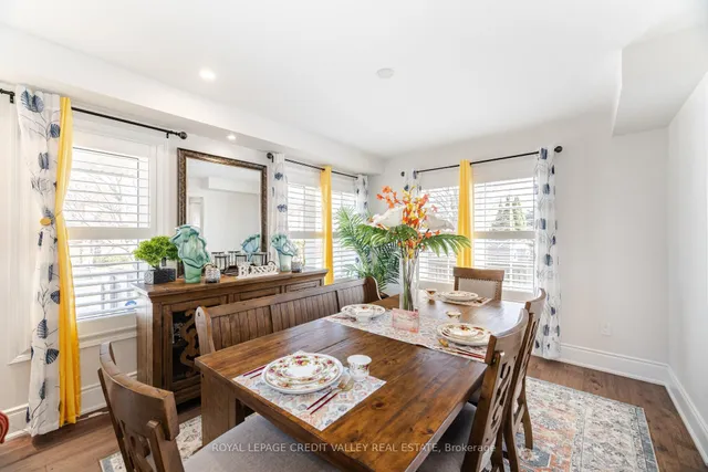 Additional image 13 of 2 Bramoak Cres