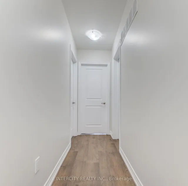 Additional image 10 of 2205 LILLYKIN St Unit 4