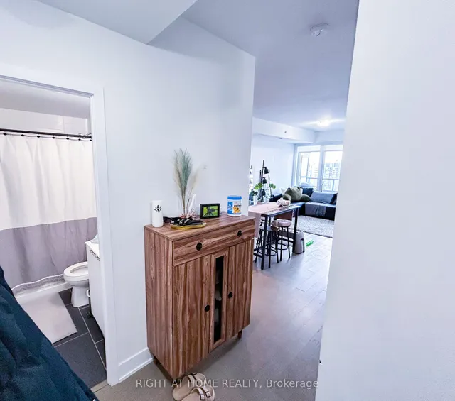 Additional image 5 of 30 Shore Breeze Dr Unit 2912