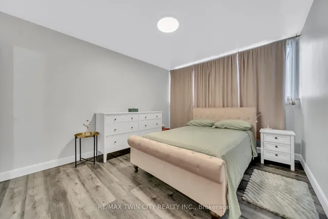 Additional image 15 of 24 Midland Dr Unit 701