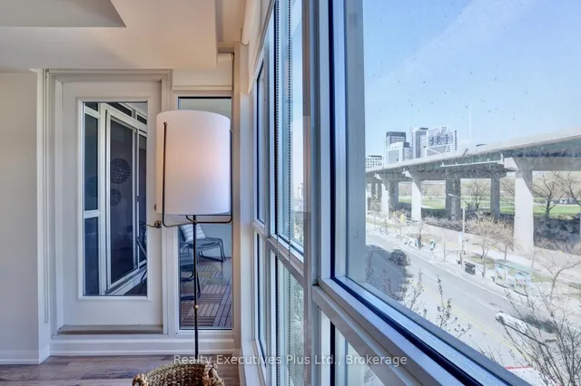 Additional image 13 of 35 Bastion St Unit 619