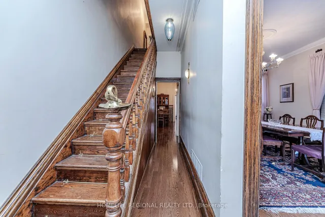 Additional image 28 of 236 Dovercourt Rd