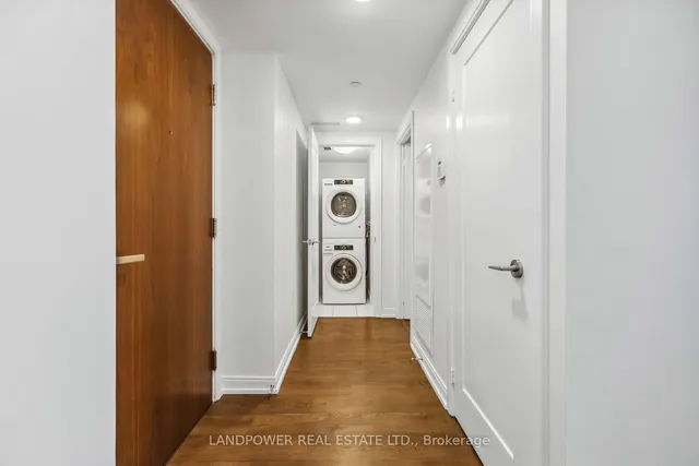 Additional image 9 of 275 Village Green Sq Unit 2417