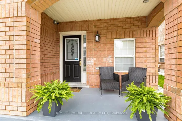 Additional image 3 of 1677 Stover Cres