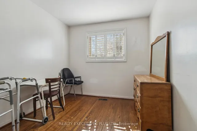 Additional image 17 of 10 Bemberg Crt