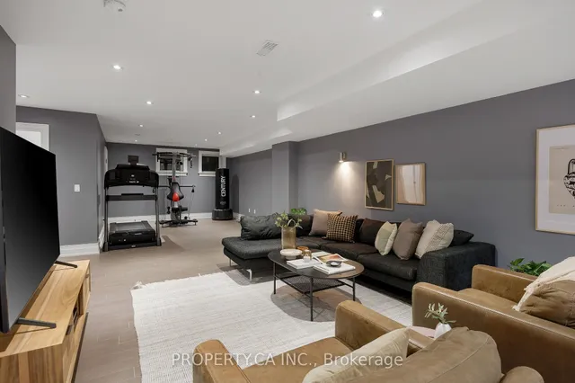 Additional image 29 of 129 Fairlawn Ave