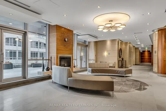 Additional image 35 of 763 Bay St Unit 404