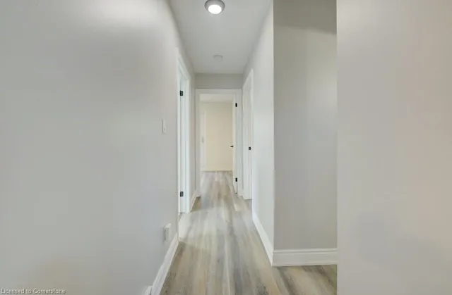 Additional image 18 of 582 Chamberlain Rd