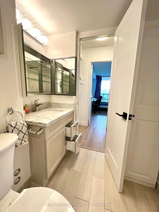 Additional image 19 of 18 Hillcrests Ave Unit 504