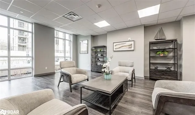 Additional image 32 of 81 Robinson St Unit 1104