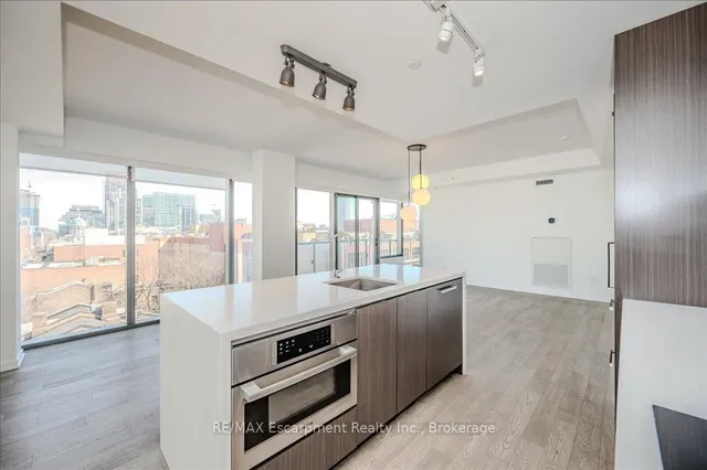 Additional image 12 of 60 Colborne St Unit 802