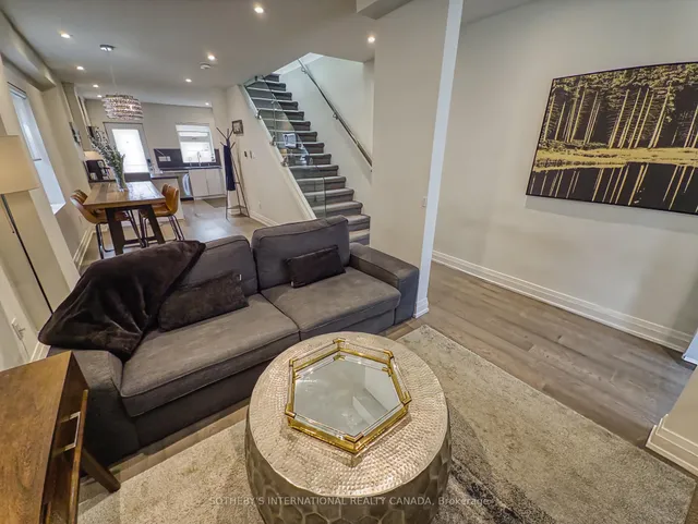 Additional image 23 of 26 Greenwood Ave