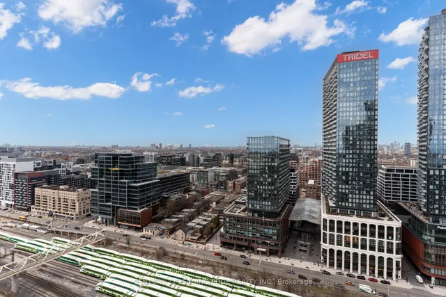 Additional image 45 of 25 Capreol Crt Unit 3206