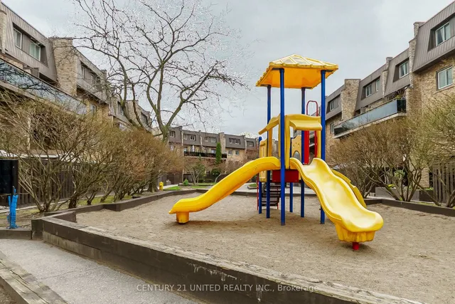 Additional image 48 of 140 Ling Rd Unit 101