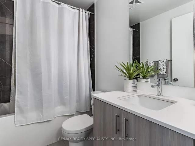 Additional image 24 of 180 Veterans Dr Unit #609