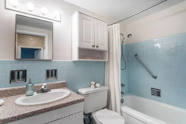 Additional image 15 of 8 Woodman Dr Unit 207