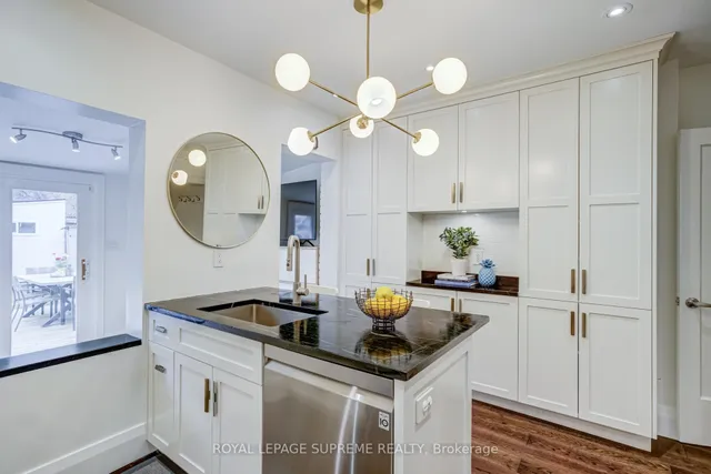 Additional image 10 of 36 Walpole Ave