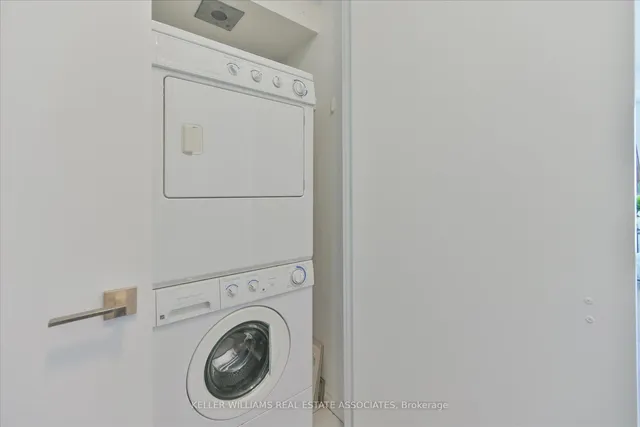 Additional image 21 of 770 Bay St Unit PH201