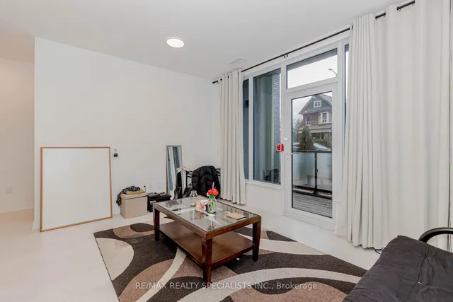 Additional image 24 of 415 Main St Unit 105