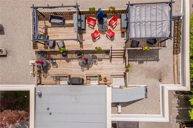 Additional image 44 of 50 MAIN St Unit 301