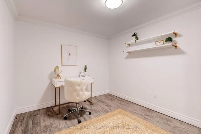 Additional image 37 of 1155 Falgarwood Dr