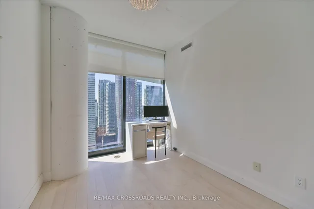 Additional image 24 of 224 King St Unit 3006