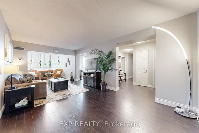 5 Lisa St Unit 1502