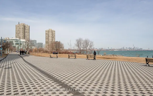 Additional image 10 of 58 Marine Parade Dr Unit 414