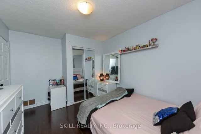 Additional image 19 of 7500 Goreway Dr Unit 92