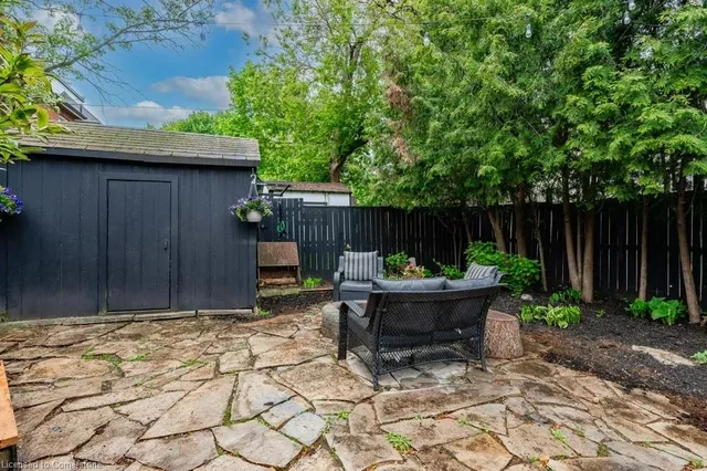 Additional image 12 of 26 Cedar Ave