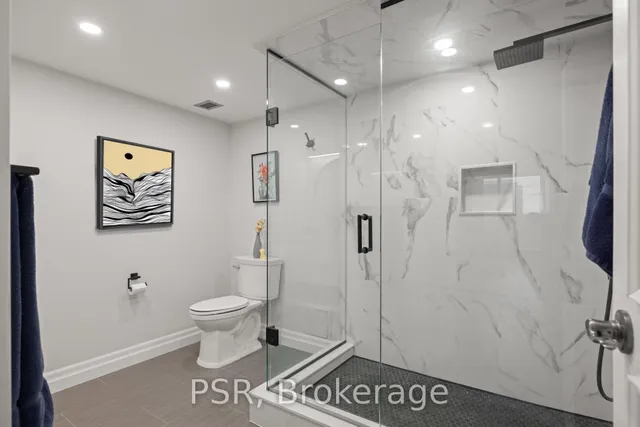 Additional image 14 of 30 Wellington St Unit 1103