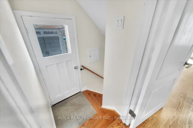 Additional image 32 of 3299 Queen Frederica Dr