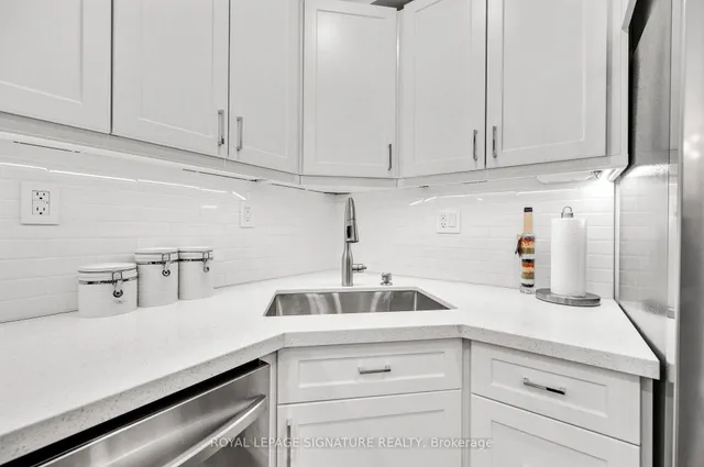 Additional image 40 of 385 The East Mall N/A Unit 49