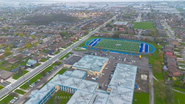 Additional image 29 of 1 Royalwood Crt Unit 55