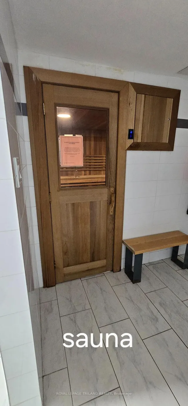 Additional image 25 of 44 LONGBOURNE Dr Unit 405