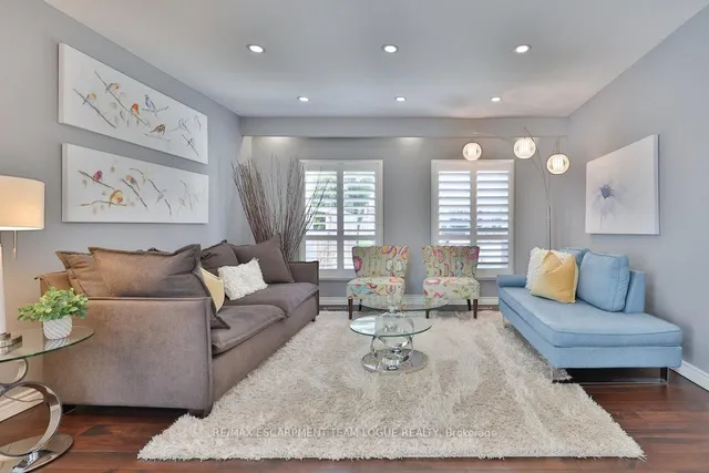 Additional image 9 of 685 CASTLEGUARD Cres