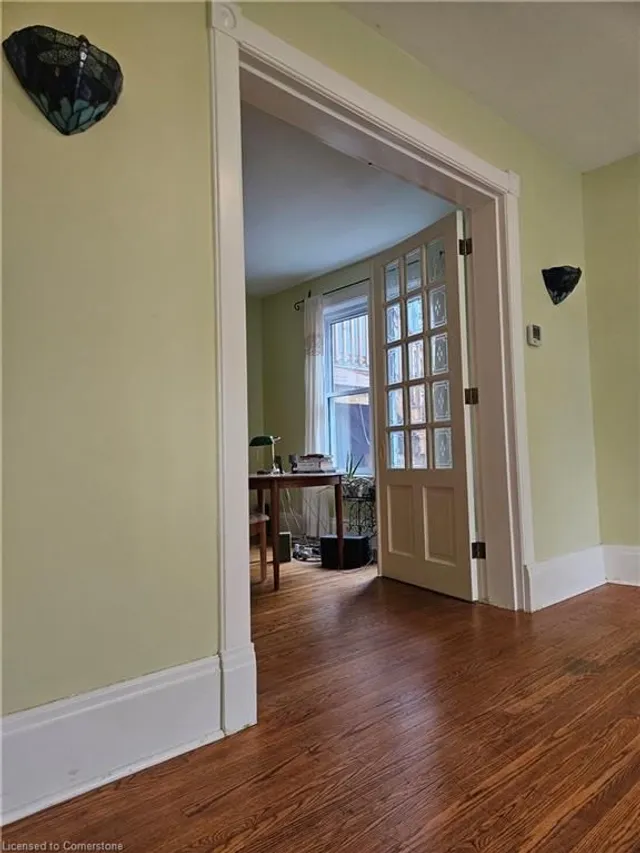 Additional image 10 of 25 Clarence Pl