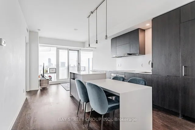 Additional image 4 of 1 Bloor St Unit 5105