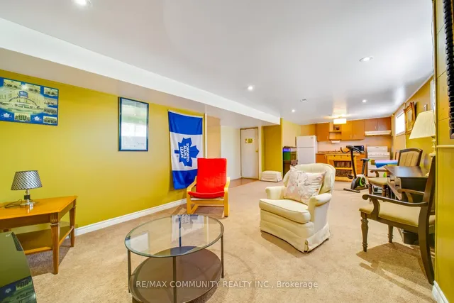 Additional image 26 of 103 Packard Blvd