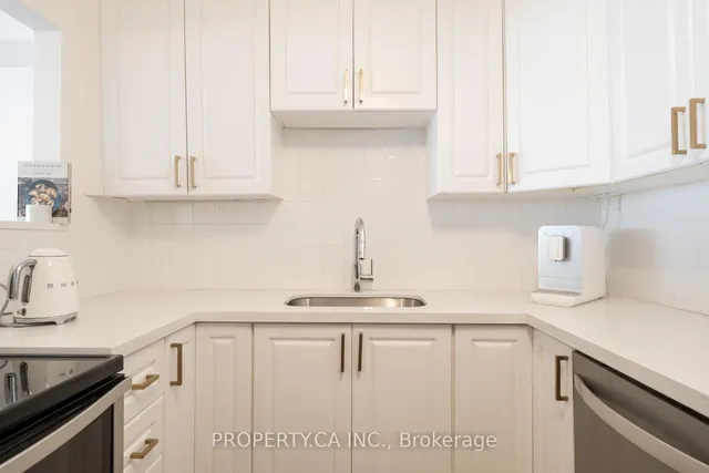 Additional image 8 of 1209 Queen St Unit 30