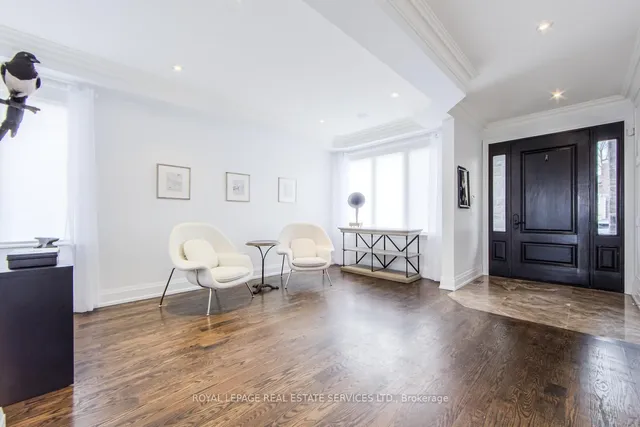 Additional image 2 of 21A Roycrest Ave